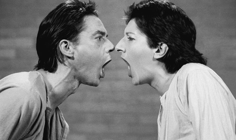 In Amsterdam, he meets Marina Abramović and with her begins a creative and personal partnership that will last 12 years. 