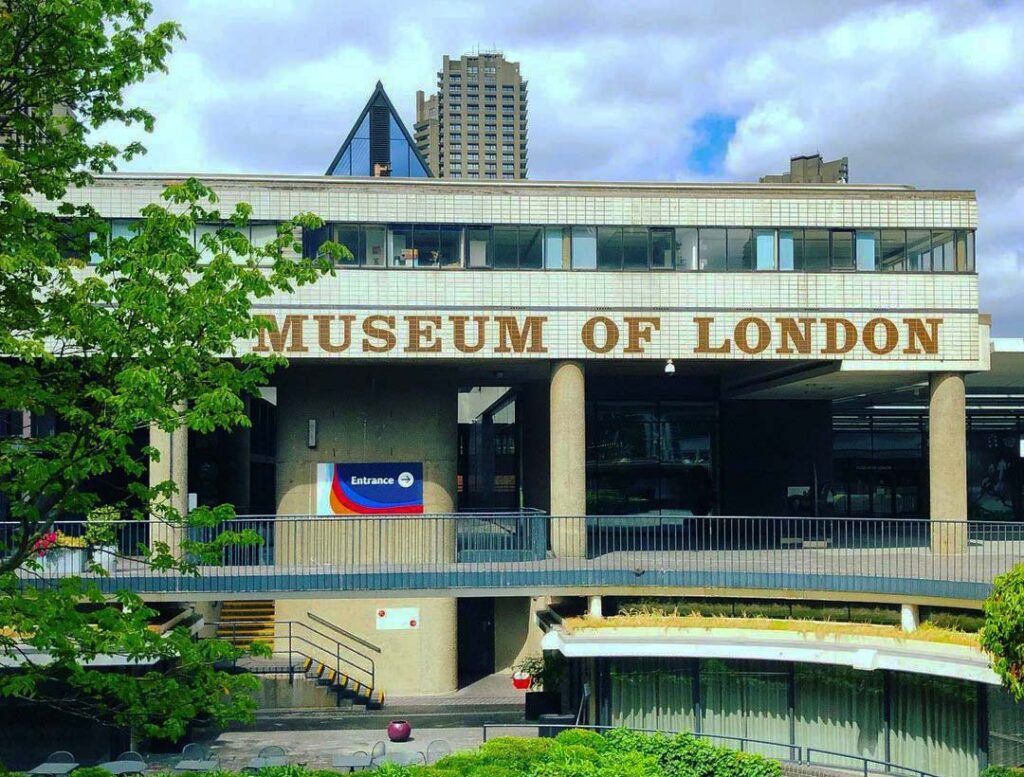 Guardians of Sleep is the new project of the Museum of London: collecting the dreams of Londoners during the Covid-19 crisis. This is the latest initiative of the Museum of London.