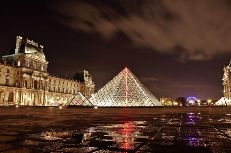 Louvre removes Sackler Name